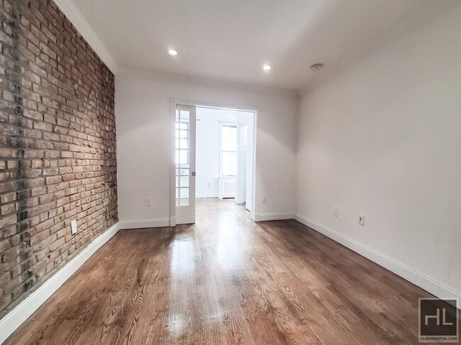 Photo - Mott Street Unit 2C