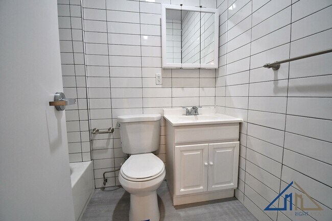 Photo - 3554 Carlisle Pl