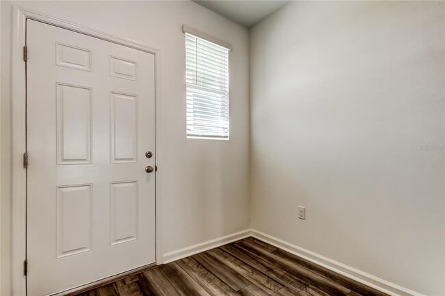 Photo - 11925 Sylvia St