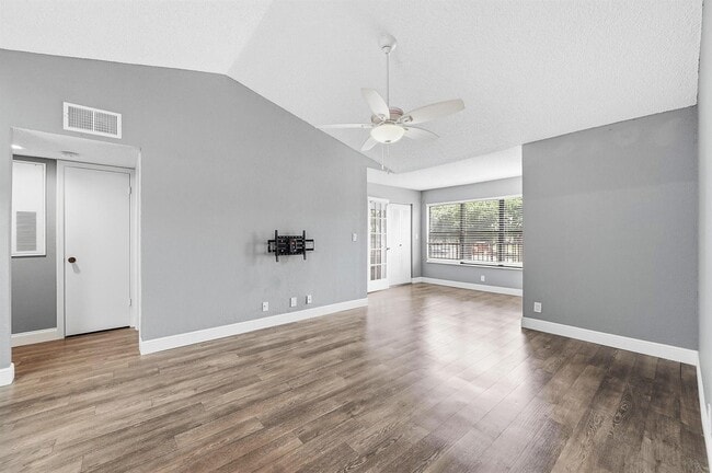 Photo - 2900 S University Dr Unit 9204