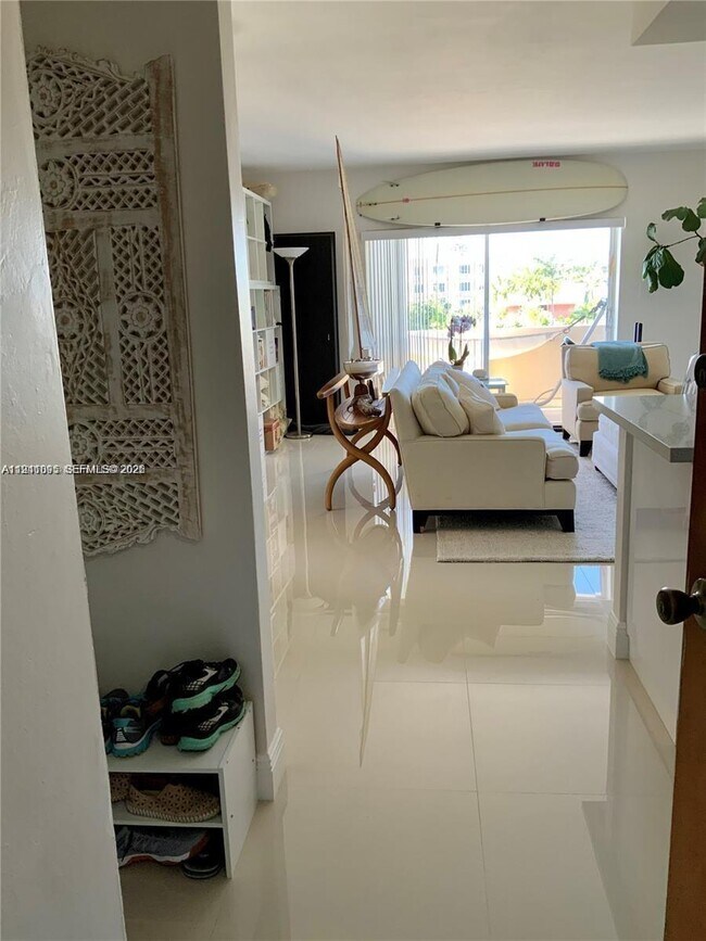 Photo - 8400 Byron Ave Unit 4F