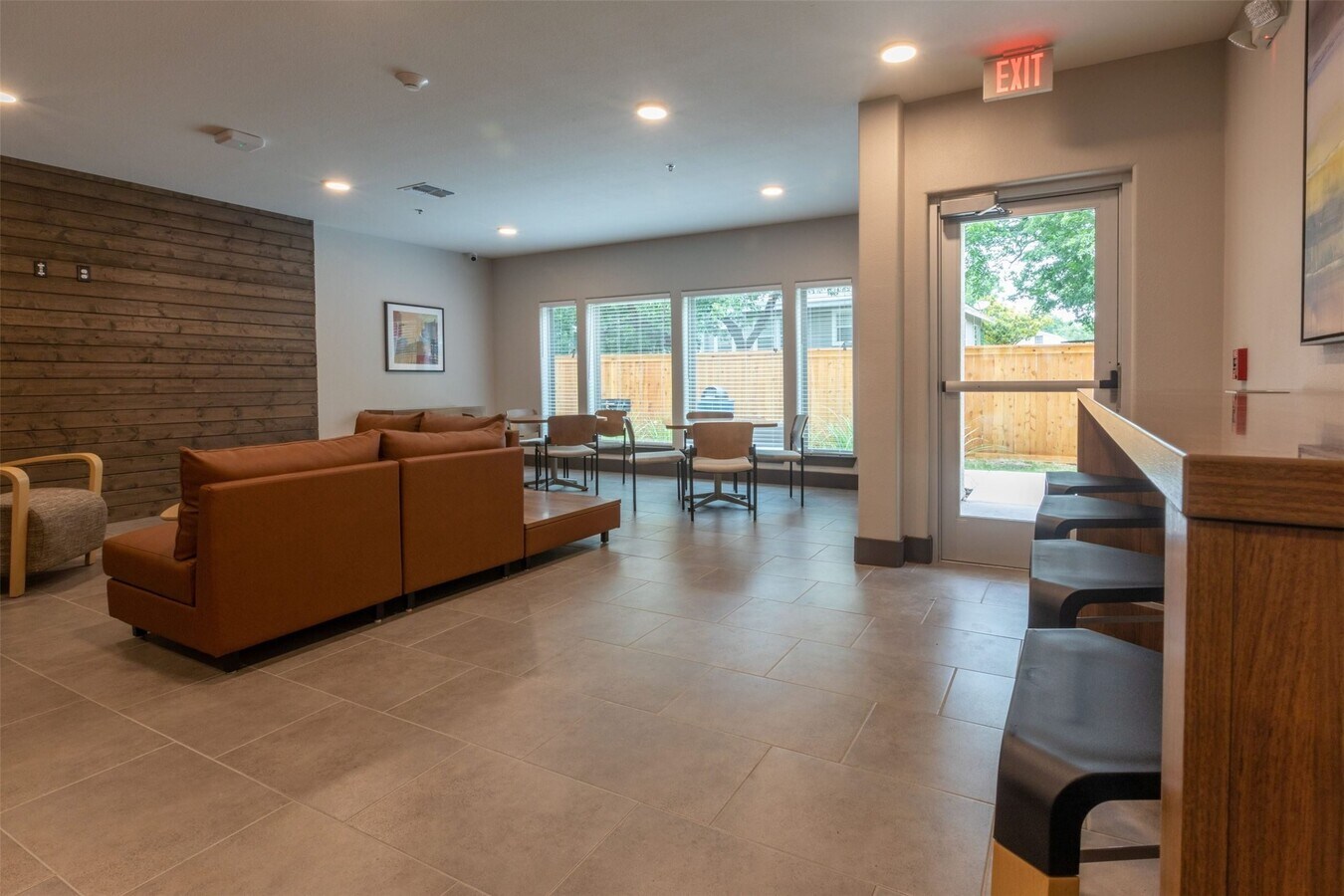 Photo - 1515 Roosevelt Ave Unidad 100