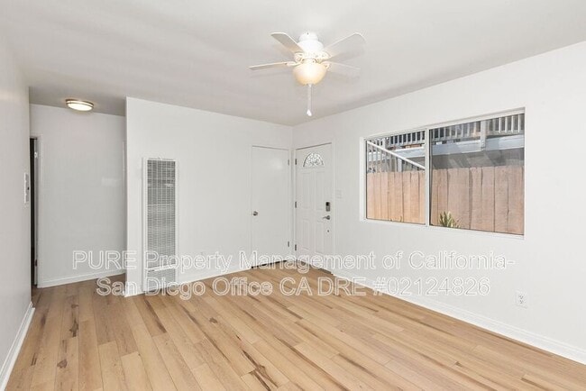 Photo - 1090 Gardena Rd Unidad Apt B