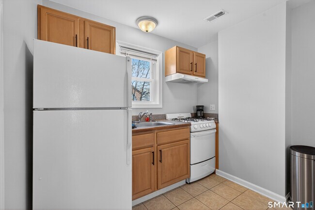 Photo - 85 Bishop St Unidad A