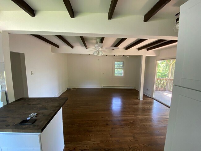 Photo - The Forge Unidad F1