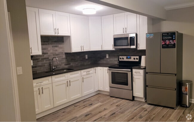 Building Photo - 5112 Miller Rd SW Rental