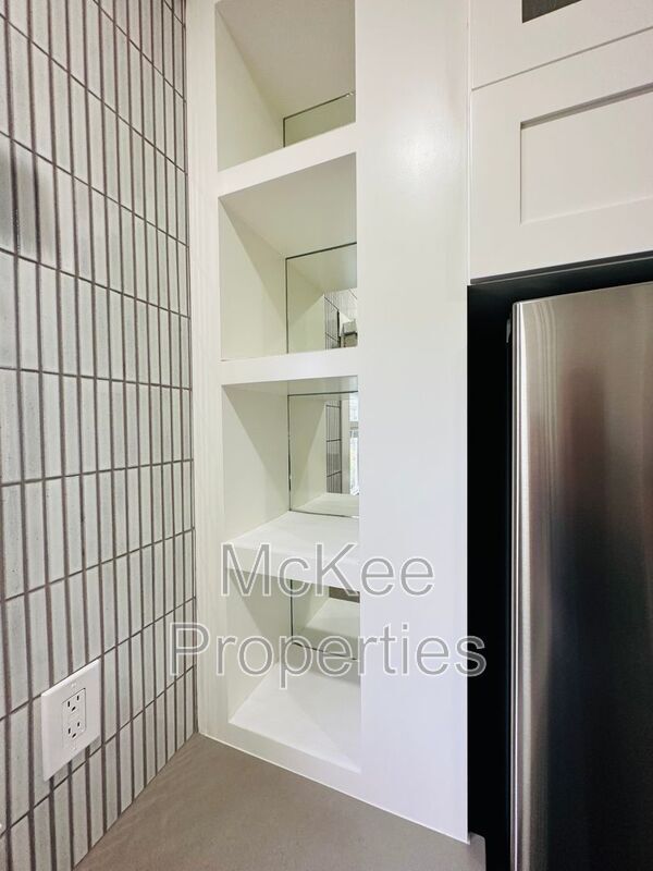 Photo - 2140-2144 1st Ave
