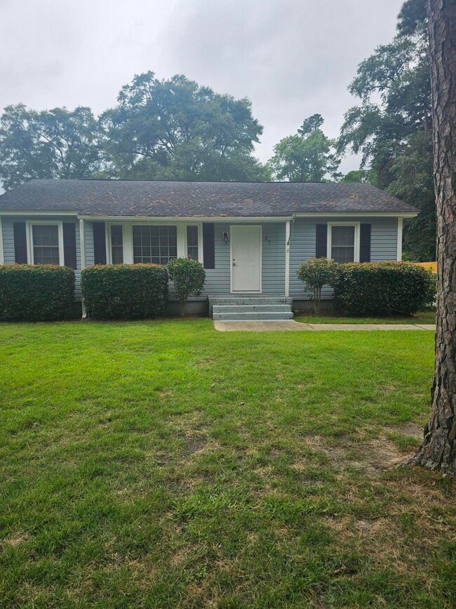 Building Photo - 27 Clemson Dr Rental