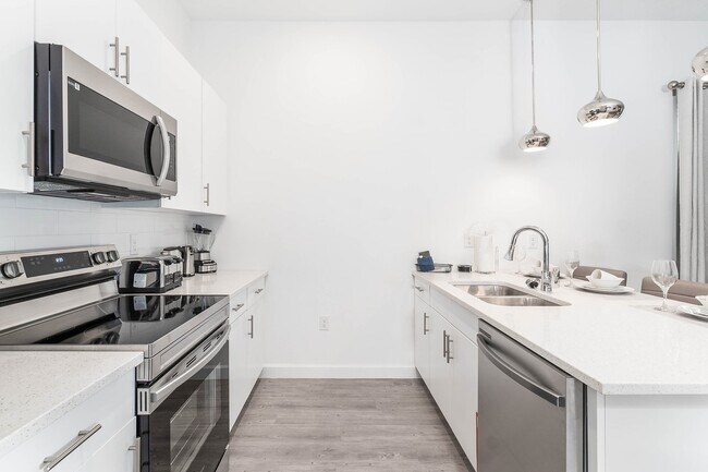 Photo - 277 Famagusta Dr