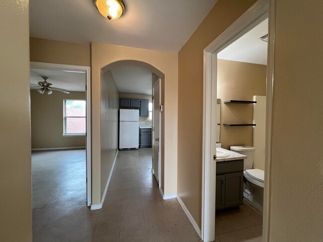 Photo - 3119 Galveston St Unit 8