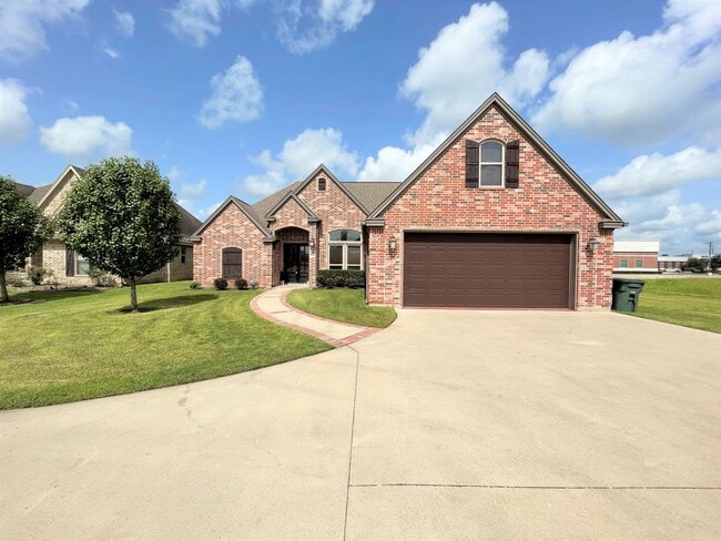 Building Photo - 3699 Canyon Ln