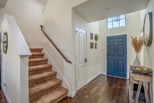 Photo - 7122 Conley St