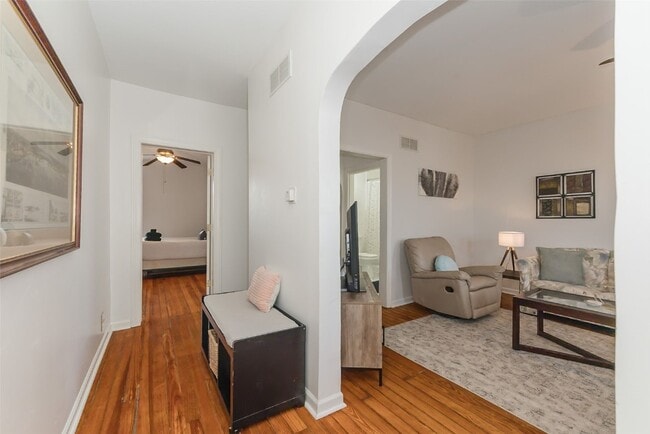 Photo - 4992 Botanical Ave Unit 1F