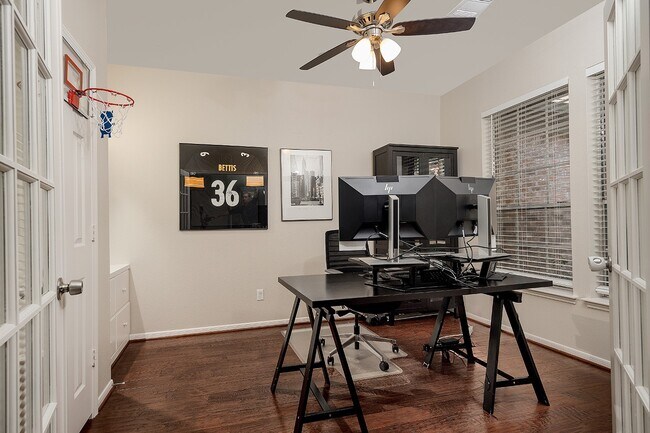 Photo - 174 S Winterport Cir