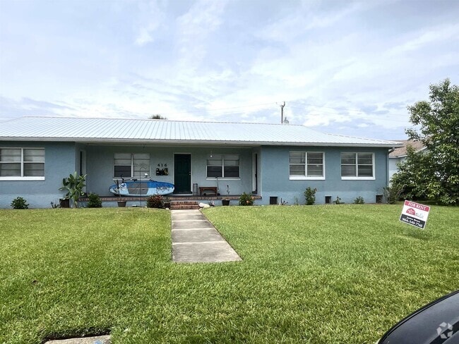 Building Photo - 416 Arricola Ave Unit C Rental