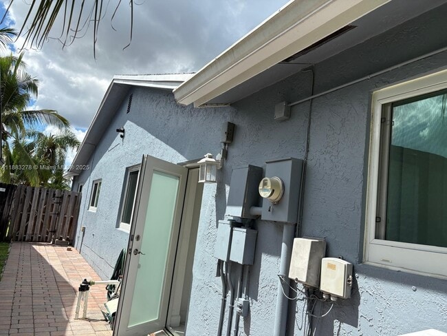 Photo - 2347 NW 107th Ave Unidad B