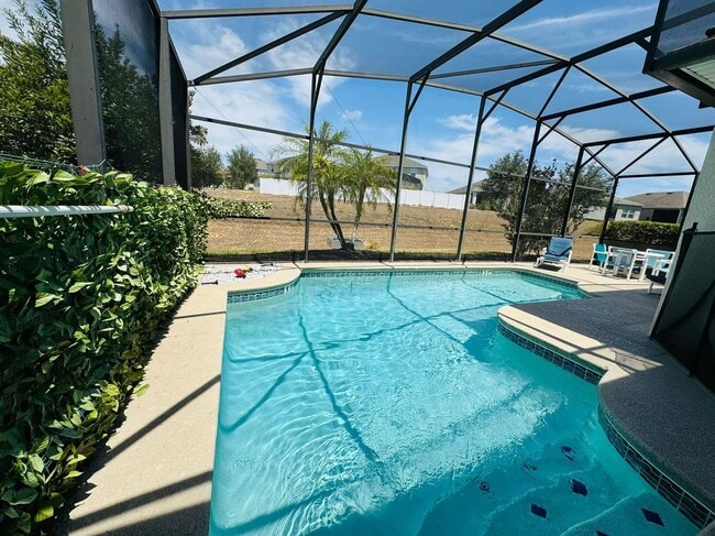 Building Photo - 400 Montara Dr Rental