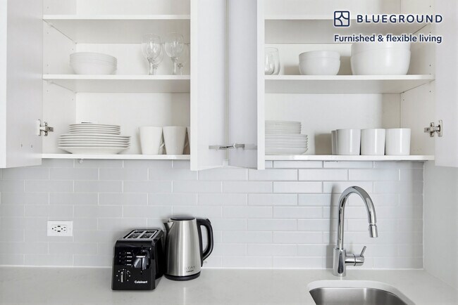 Photo - 230 E 44th St Unidad FL4-ID2068