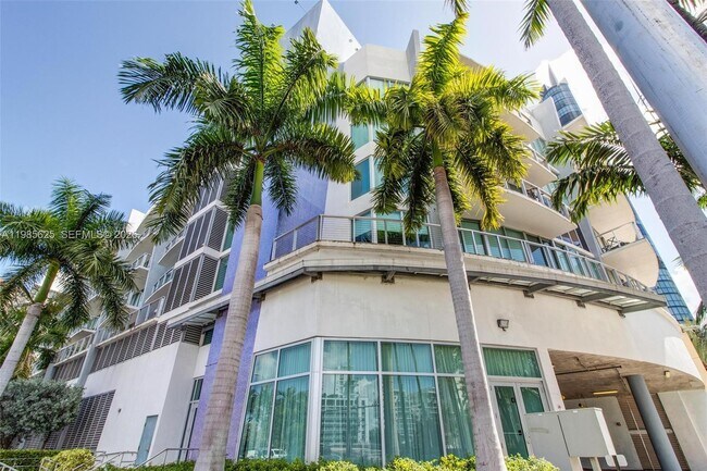 Photo - 6305 Indian Creek Dr Unit 5A