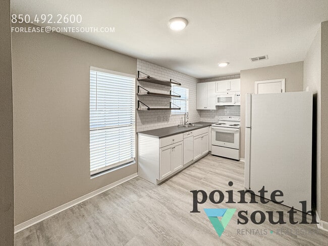 Photo - 6385 Schoel Ln