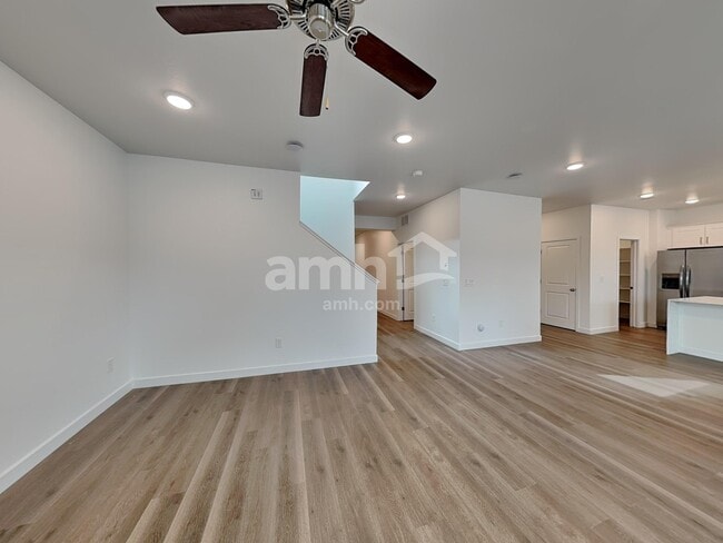 Photo - 9724 W Parkway Dr