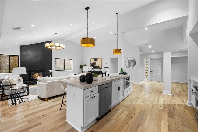 Photo - 1217 Fairfield Drive