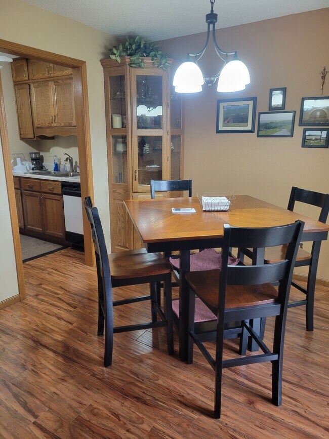 Photo - 2801 SW Prairie Rd Unit #1