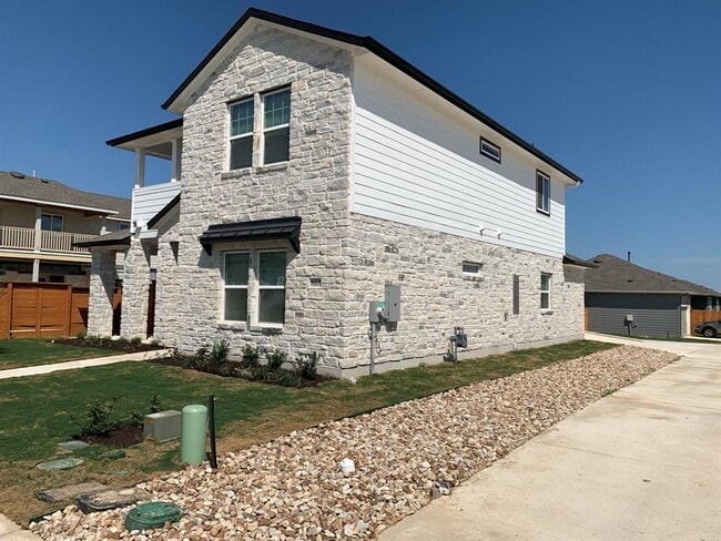 Photo - 8601 Looksee Ln