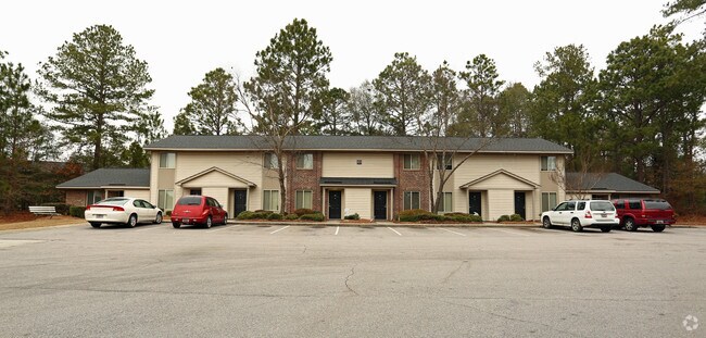Photo - Steeplechase Apartments