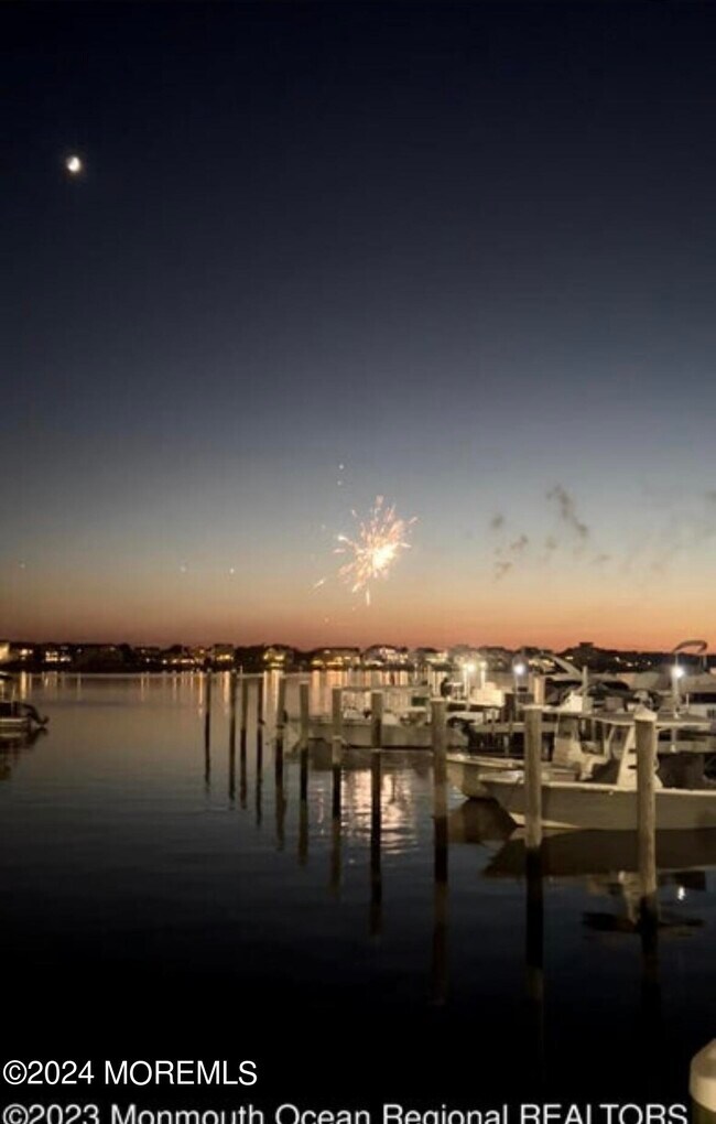 Photo - 34 Wharfside Dr Unit 34