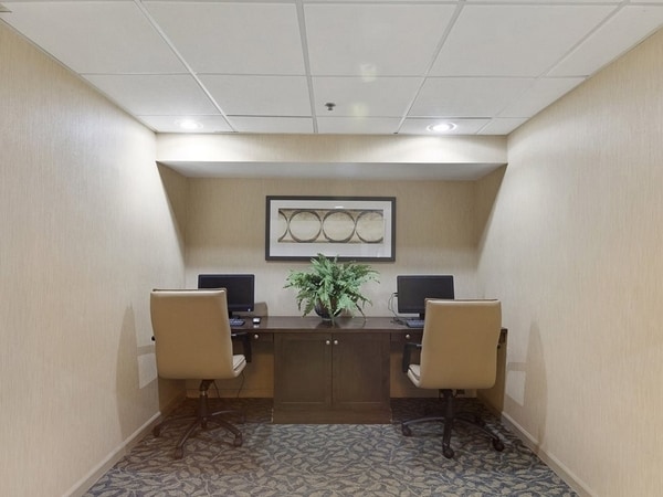 Photo - Stanford Court Apartments