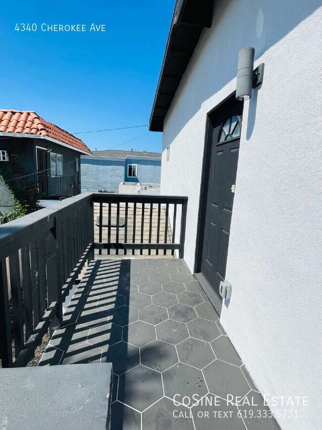 Building Photo - 4340 Cherokee Ave