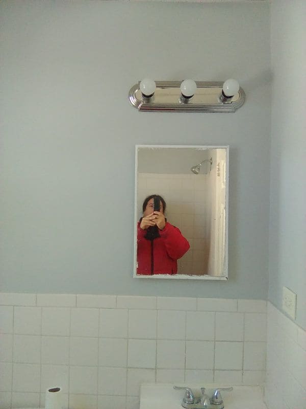 Photo - 594 Roosevelt Ave