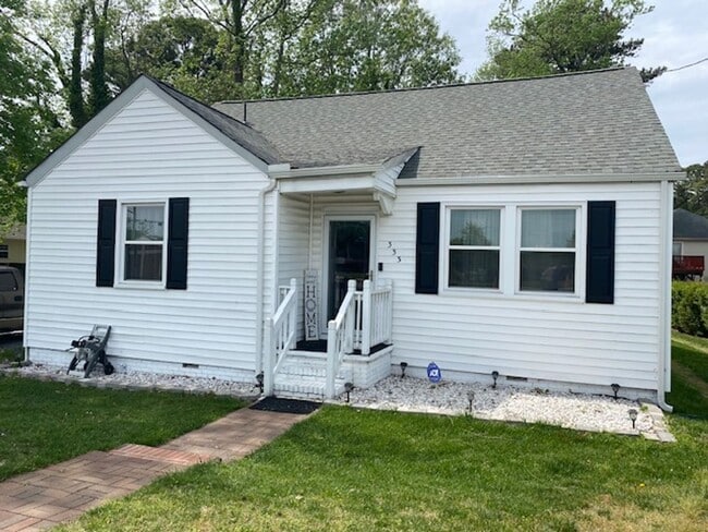 Building Photo - Seatack