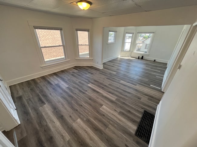 Building Photo - 2408 W High St Unit 2408 W High St 2