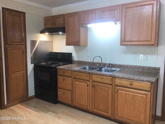 Photo - 3105 W Willow St