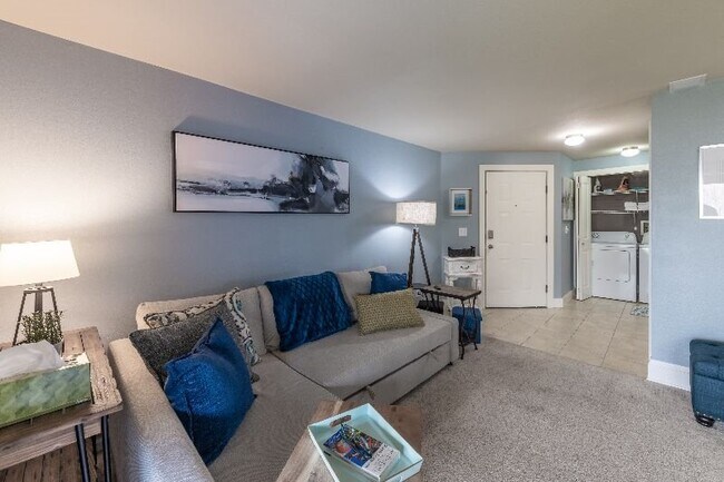 3008 N Narrows Dr Unidad E102