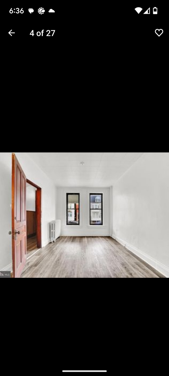 Room 1 - 153 W Jackson St Unit 1