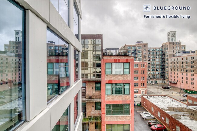 Photo - 808 W Van Buren St Unidad SI FL7-ID533