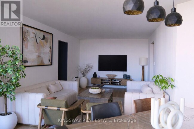 Photo - 75 Graydon Hall Dr Unit 602