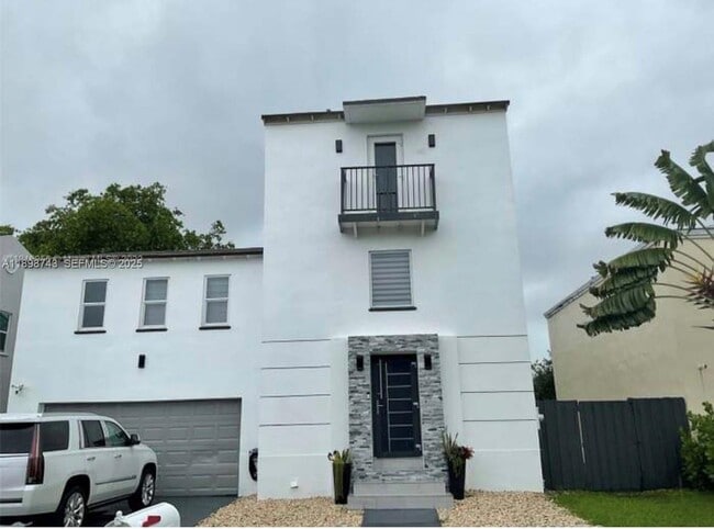 Building Photo - 12100 SW 271st St