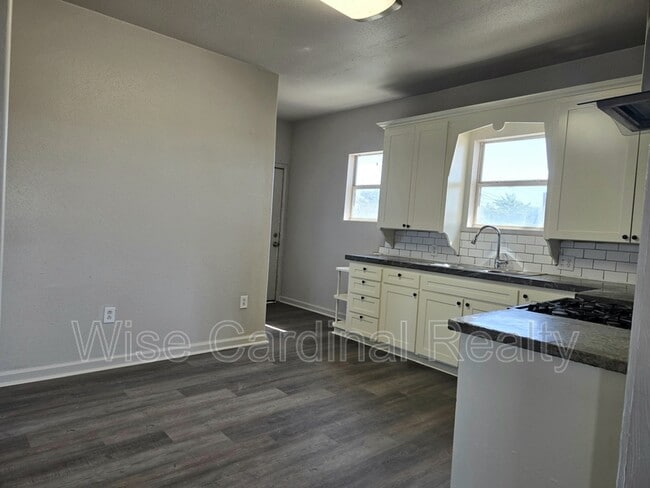 Photo - 7328 26th St