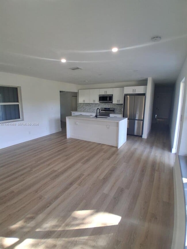 Building Photo - 1307 NW 16th St