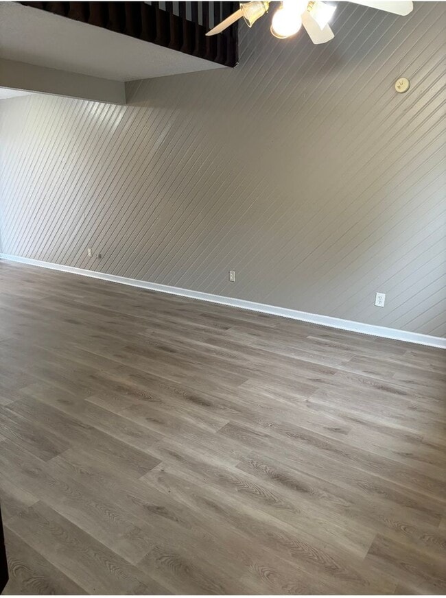 Photo - 402 Alice Dr Unit A