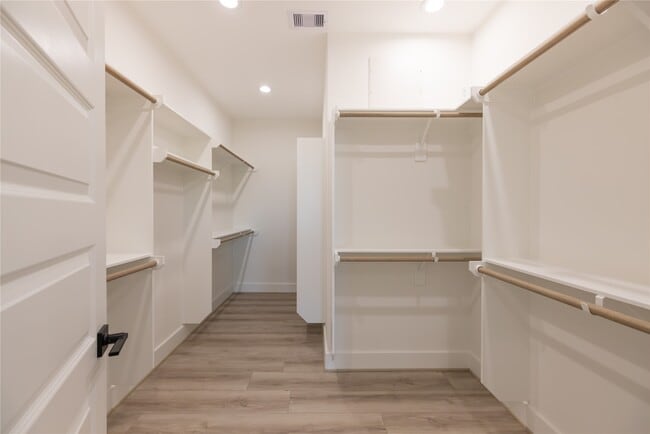 Photo - 4106 Alice St