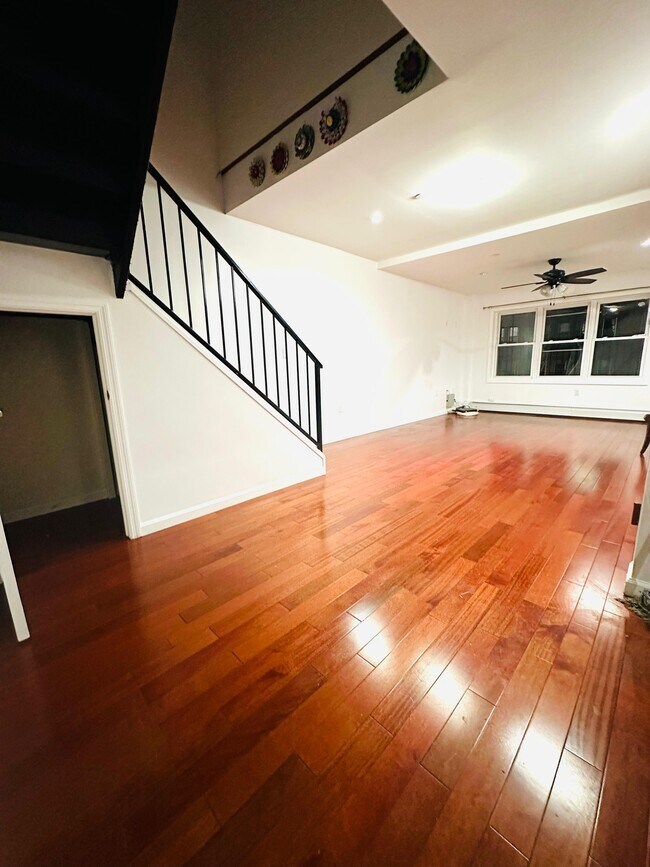 Photo - 2336 30th Ave Unit 4