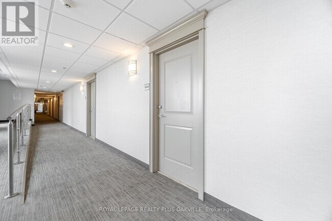 Photo - 2486 Old Bronte Rd Unit 804