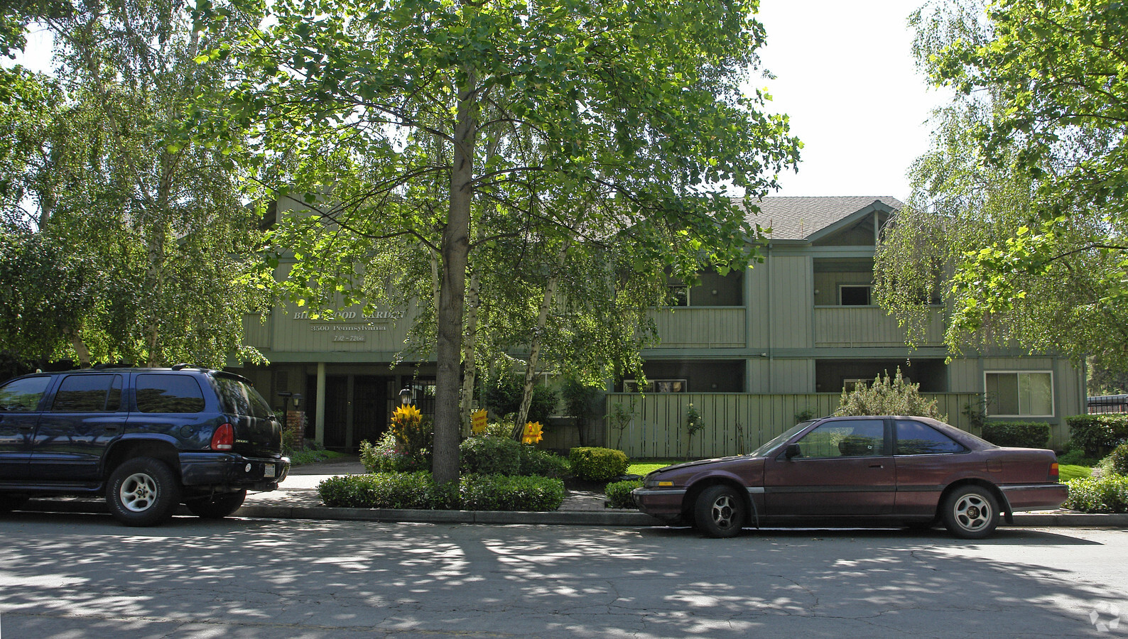 Birchwood Garden Apartments - Birchwood Garden Apartments