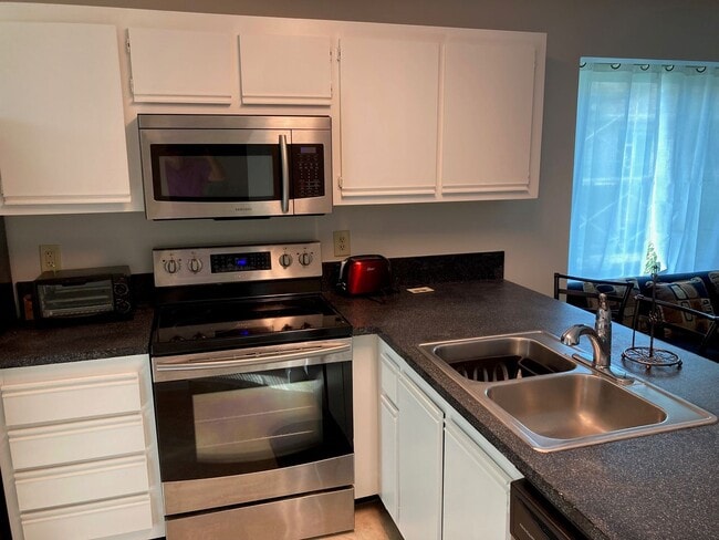 Photo - Furnished 2 Bedroom-2 Bath Condo in Estuar...