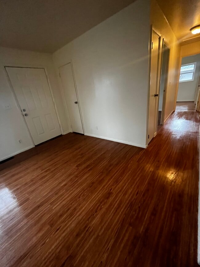 Photo - 2455 Merriway Ln